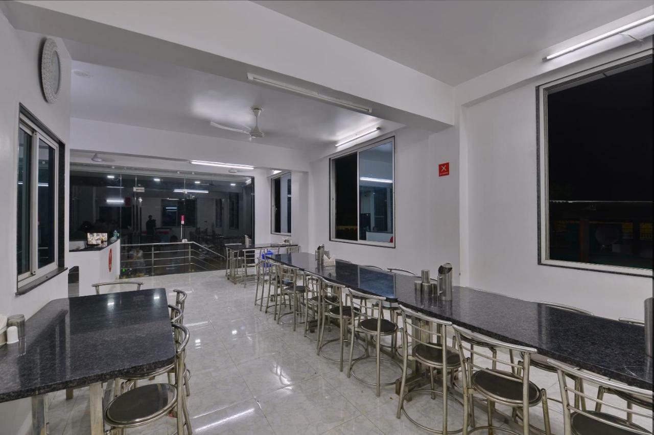 OYO 11593 Hotel Aman Guest House Neu-Delhi Exterior foto